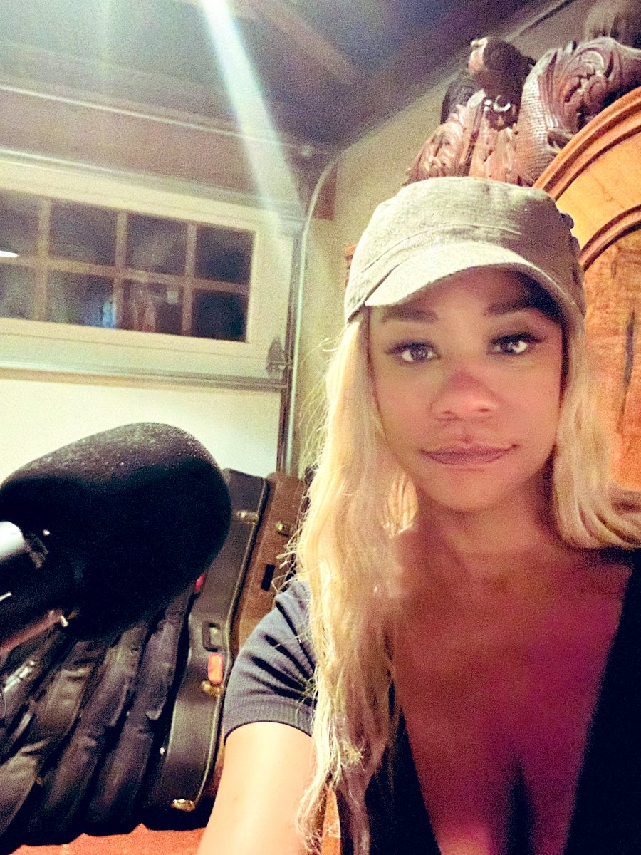 TheTashaTaylor's tweet image. Back in the studio! Great day today at Ultra Sound Studio hosted by Johnny Lee Schell. Having a fun time recording new music with these super talented musicians! More to come tomorrow!😁🎶💃🏽
#DMar #donwyatt #dylanmcgeejones #newmusic
