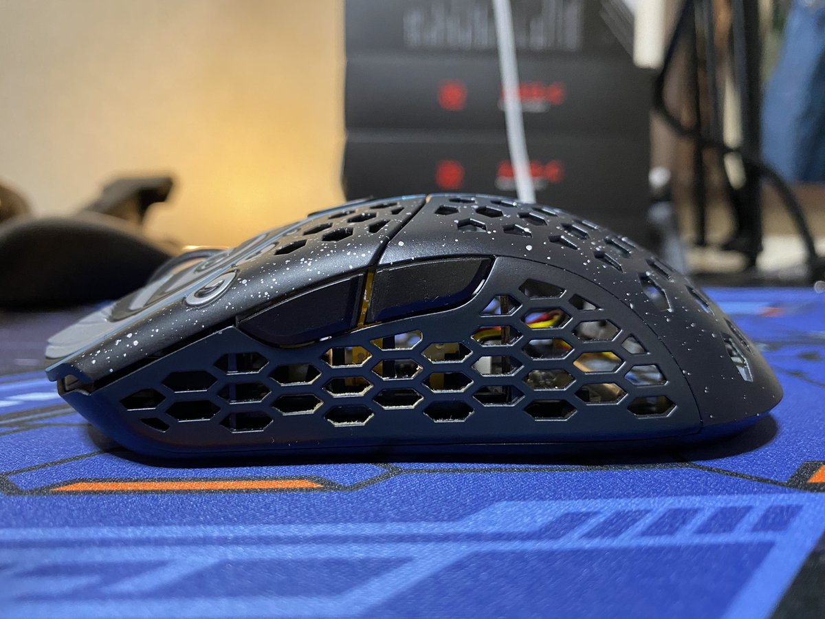 Finalmouse Tenz M &Infinity Hump ProV2 M-