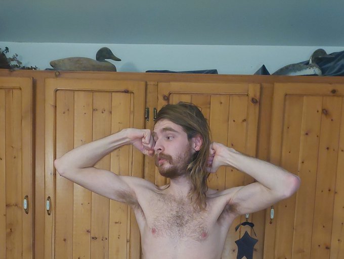 See the full picture and a lot more on my OnlyFans! https://t.co/gUmCFIdvnV https://t.co/GRHpoRydLl