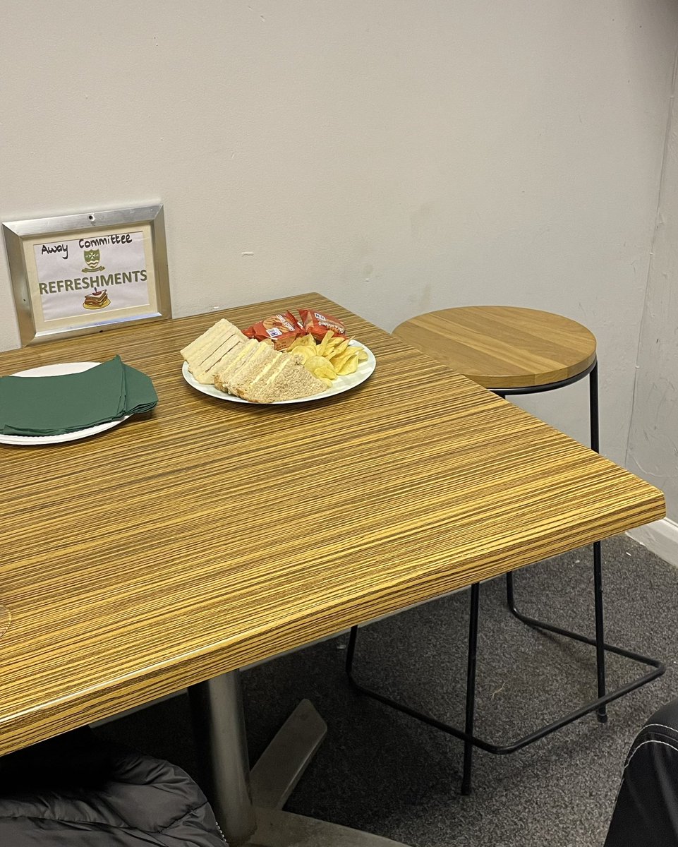 Johacs's tweet photo. @LordswoodFC @Sutton_Athletic Nothing wrong with the team , but this is the hospitality https://t.co/lWDCPL263R