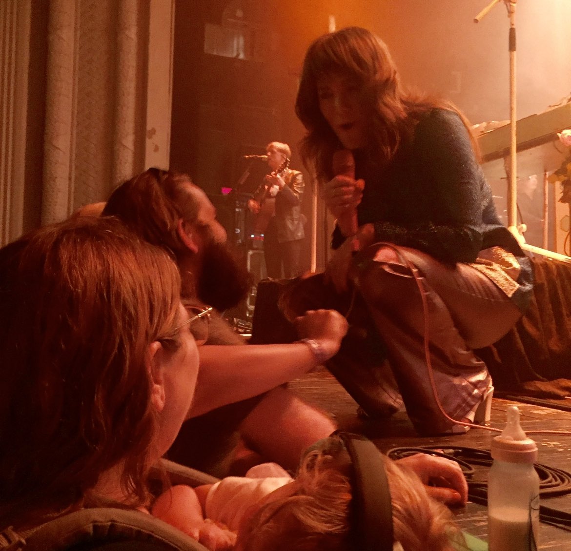 JessNonny's tweet photo. Happy birthday to you, @jennylewis! Throwback to when I was a cool mom and brought my baby to see you! 5 years later and she still says “put on Jenny Lewis!” https://t.co/Lq32mtDXHK