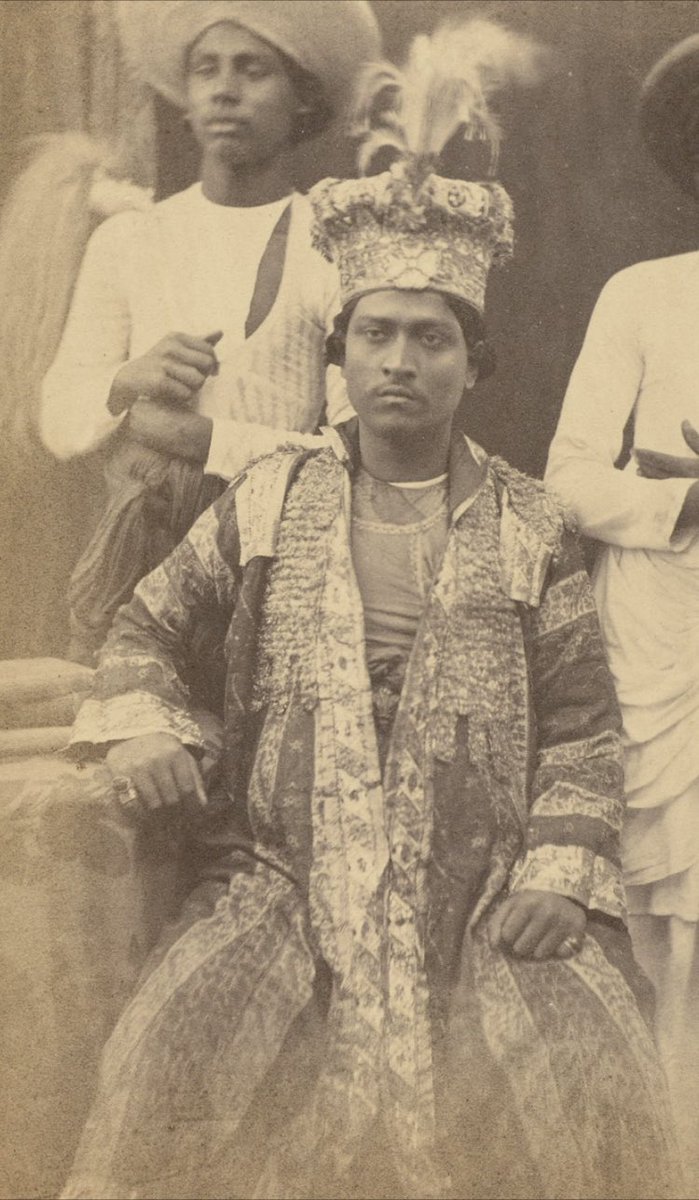 hemantsarin's tweet image. Rare photo of Prince Sulaiman Qadr of #Awadh #Oudh, one of the sons of Amjad Ali Shah &amp;amp; a brother of Wajid Ali Shah 1858-59 from @GettyMuseum #Lucknow #History #VintagePhotography @DalrympleWill @ssharadmohhan @Peachtreespeaks @iamrana @Mannzie @LucknowObserver @swativashishtha