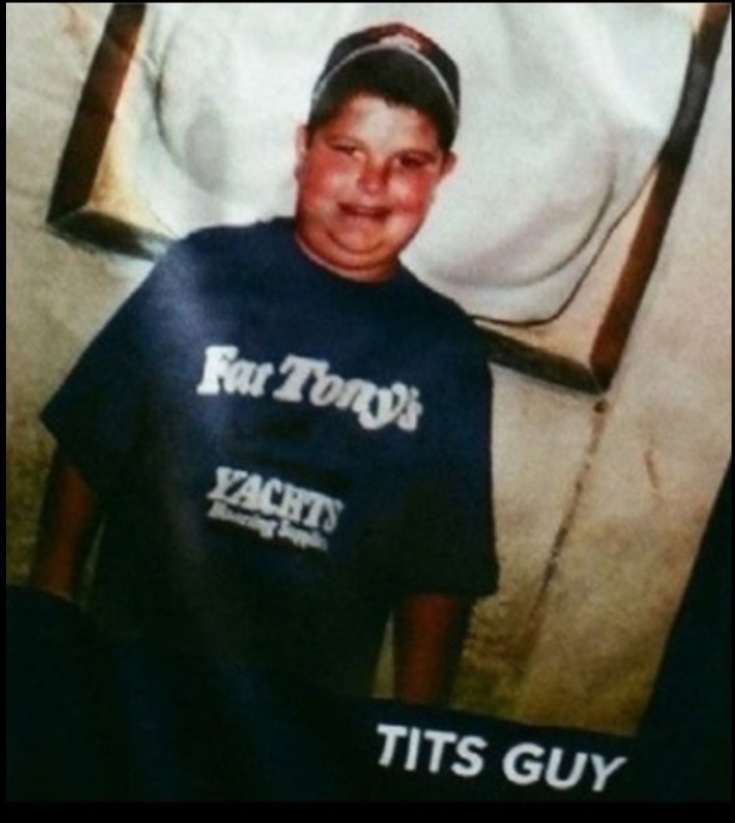 ThisDayInBSS's tweet photo. Why does @Glenny_balls love #AVN_AWARDS_SHOW ?? https://t.co/ZfGvdcDAe6