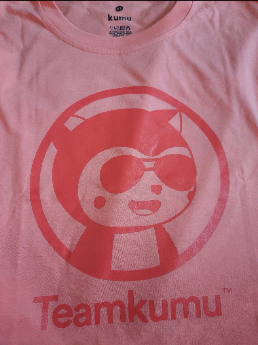 volleybellbell's tweet photo. I want to sell my shirt na napanalunan ko sa PBB noon for only 1,200 pesos!!! Lahat ng housemates nandyan except for Chie, John, and Albie. Size XL yan and salmon pink ang kulay. Pm for details. https://t.co/x3L4ZUU0H6