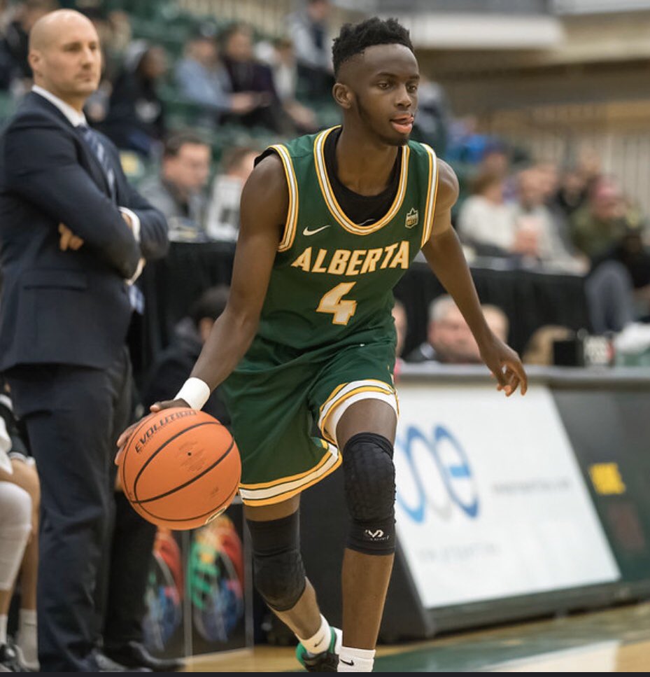 CanBallReport's tweet photo. Lars Ishimwe (Edmonton) had 34 pts,4 rebs,2 asts,2 stls in 23 mins in @UofABearsBball 96-88 win over  UBCO. #CanBall 
(PHOTO: Alberta Athletics) https://t.co/W6E21VXqqx