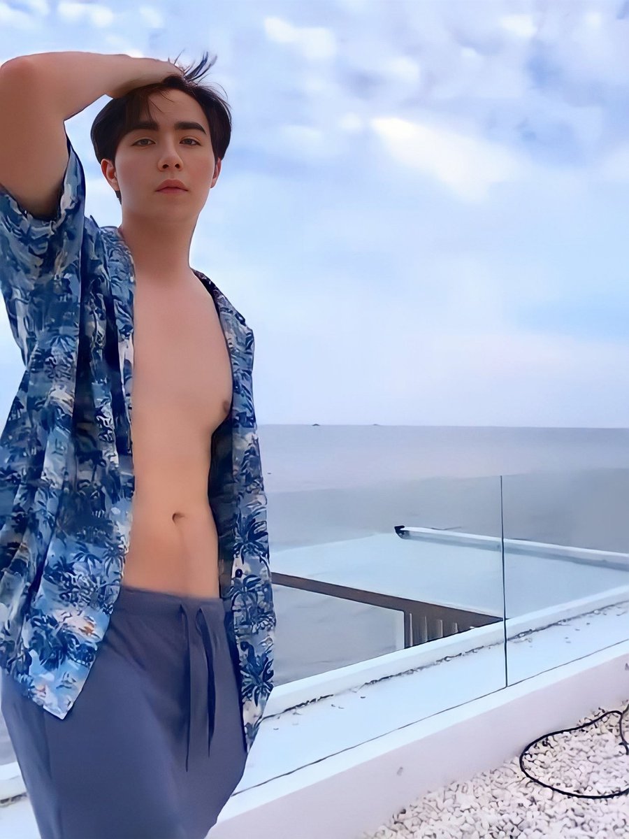 Humdaradung's tweet photo. พี่ซ���จะโชว์เเก้วจริงอะ💦💦💦 https://t.co/yFykBH0OBw