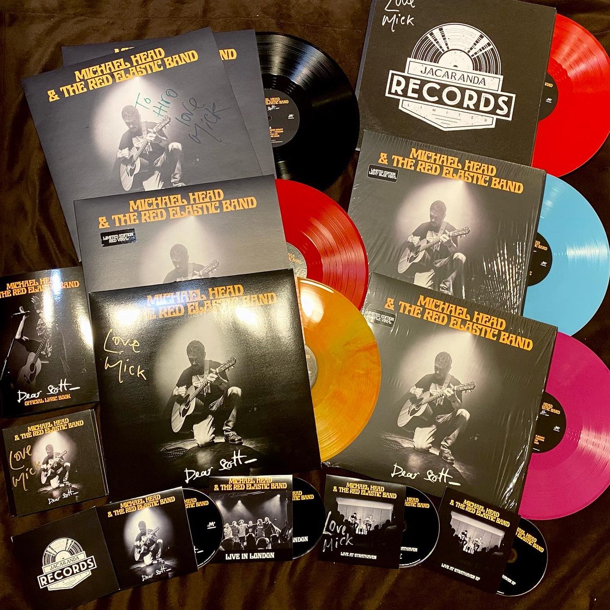 hiro_monstera's tweet photo. Finally my 'Dear Scott' collection is complete.
2022 was the year of 'Dear Scott' for me.
This will be a classic forever, not just the Best of 2022.
Massive Ta' to @michaelheadtreb 
#michaelheadandtheredelasticband
#dearscott
#michaelhead https://t.co/NWNgN0tp4Q