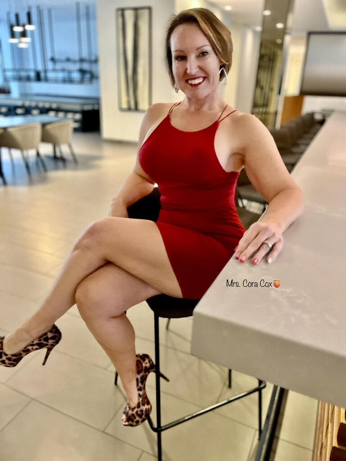 Mrs Cora Cox Lipstickcity2000 @larryal58685085