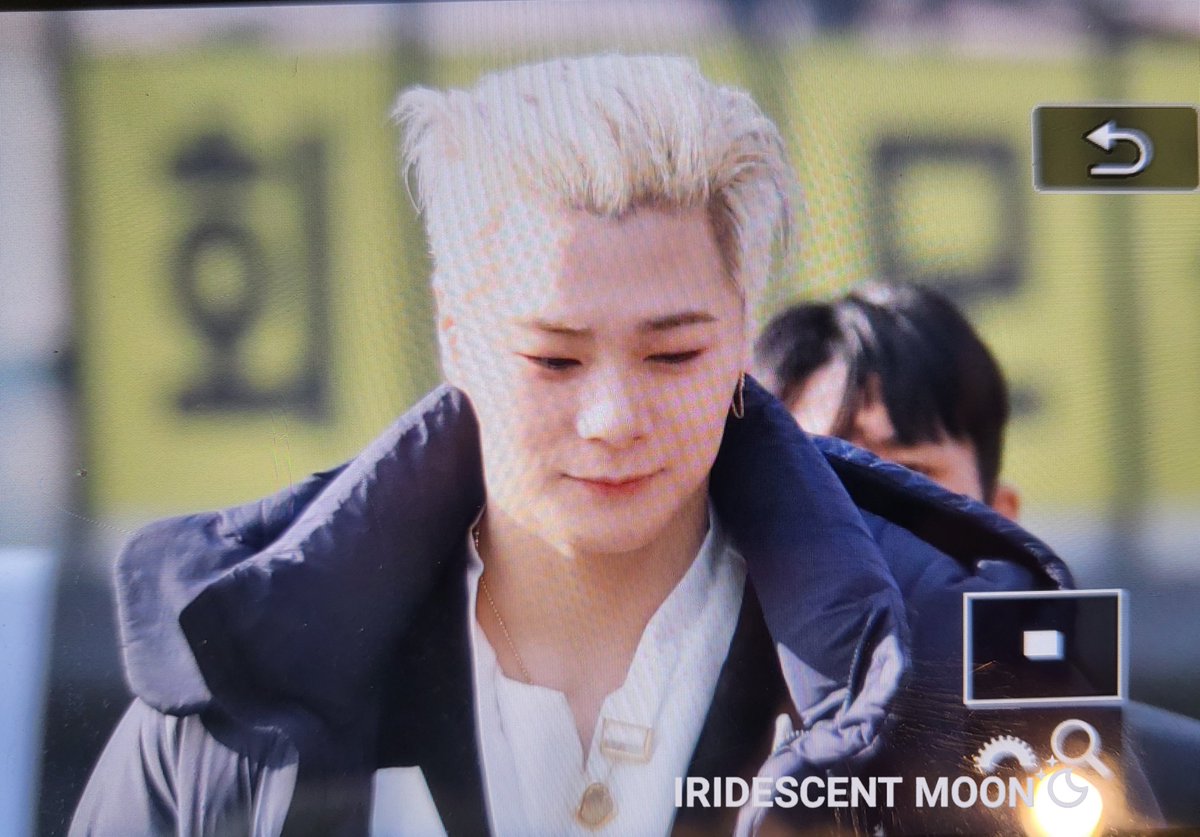 iridescentmoon_'s tweet photo. 230108 프리뷰

왕자님 등장✨️

#문빈 #MOONBIN
#아스트로 #ASTRO https://t.co/VzY8BEjMKn