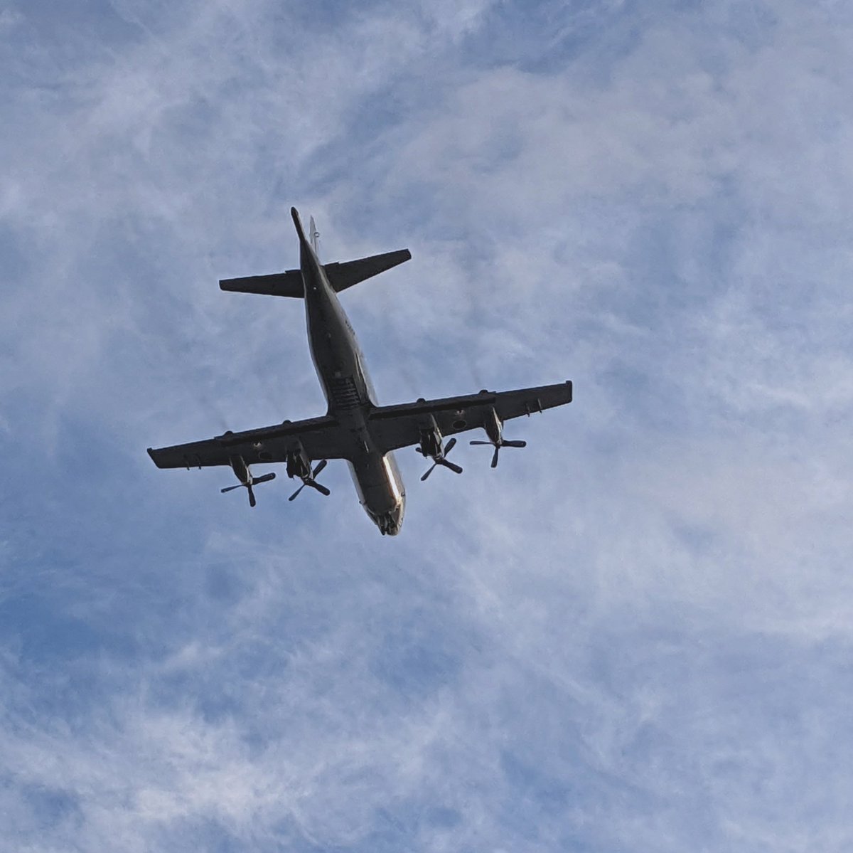 keiimperialban's tweet image. 携帯電話で飛行機を撮ってみるテスト

#Pixel5
#Zoom×2.5