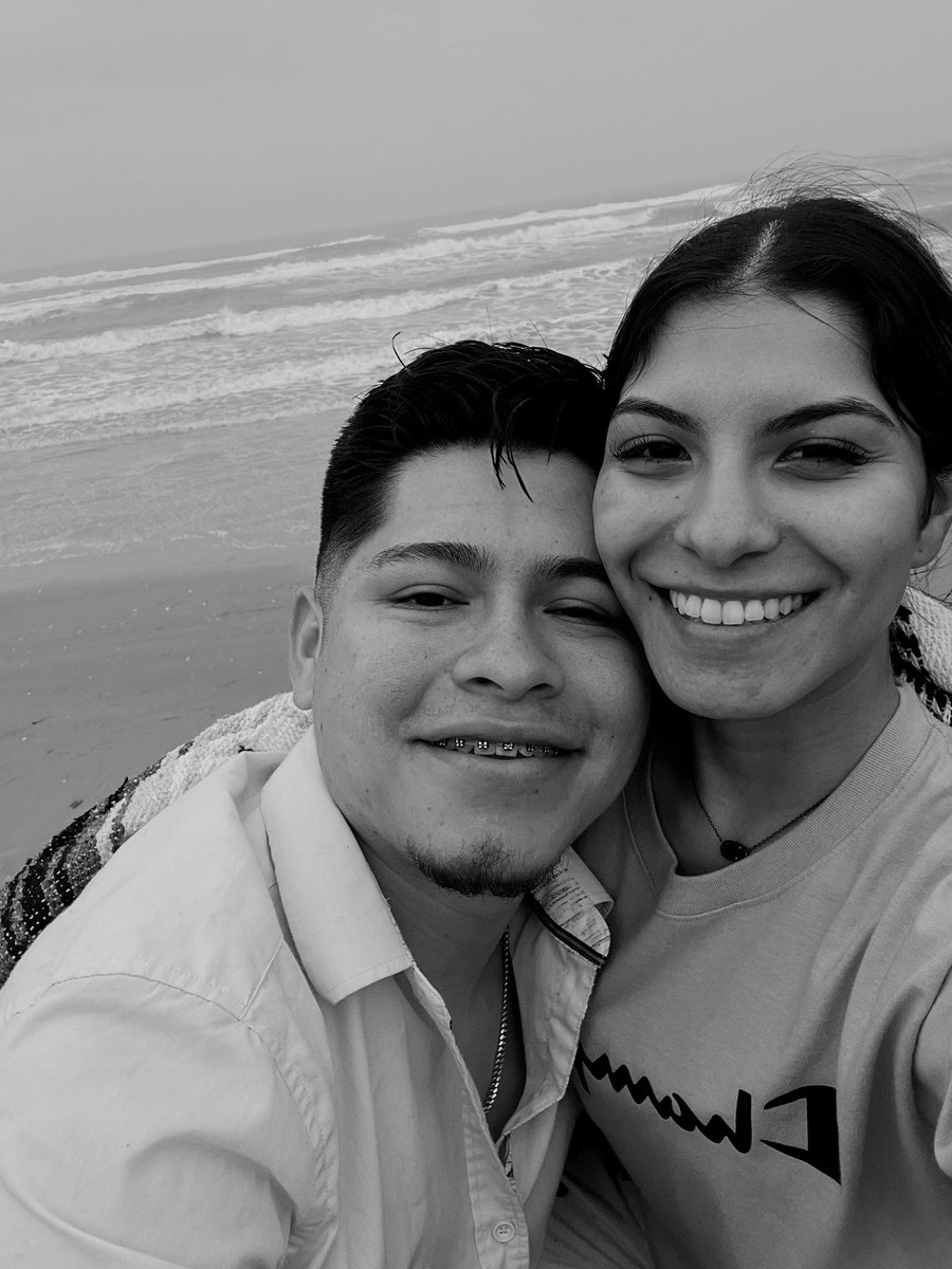 Danielae_25's tweet image. My bf deserves the world, he really does go above and beyond for me!🤍🤍 #PrayForYourPartner #PutGodFirstAlways