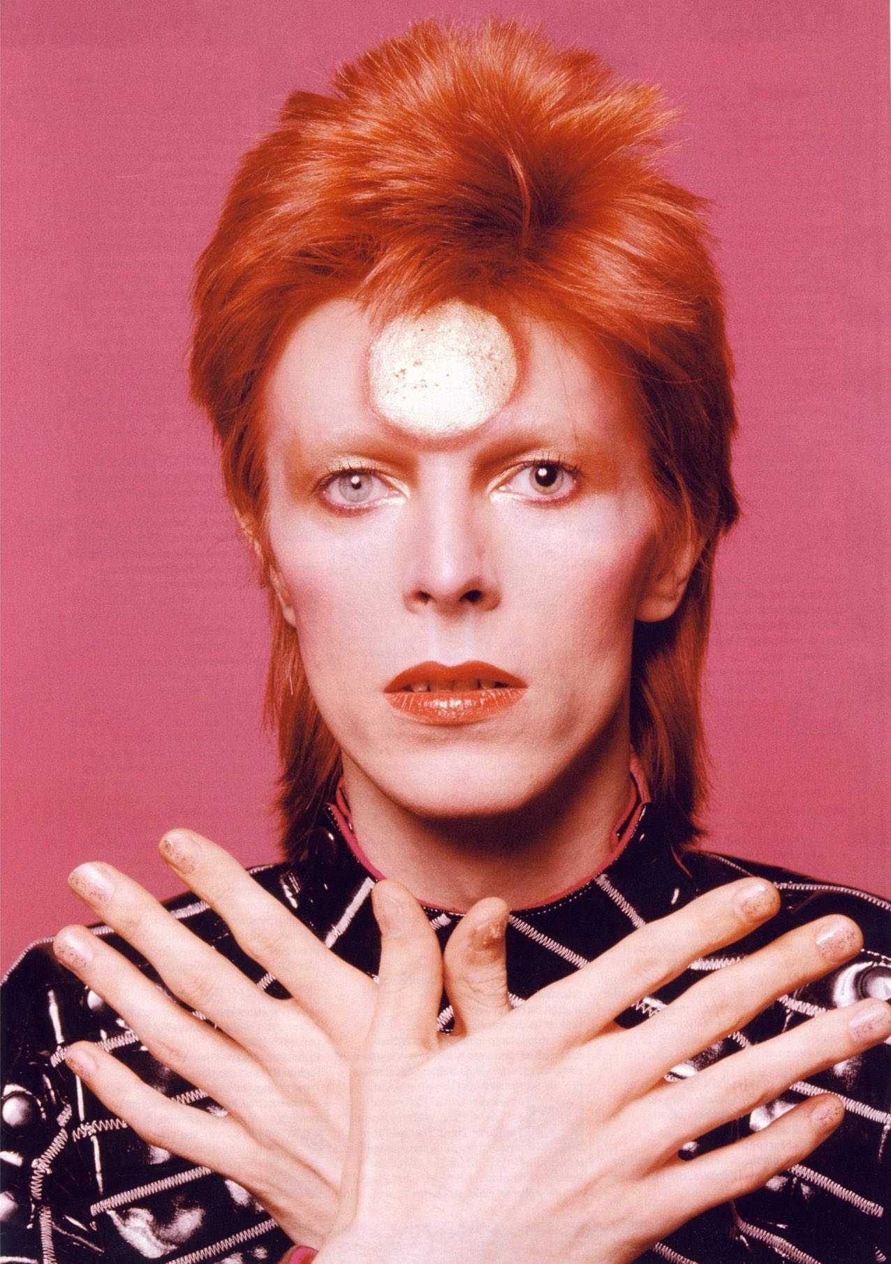 Happy birthday to the legendary David Bowie, who would have turned 76 today. 