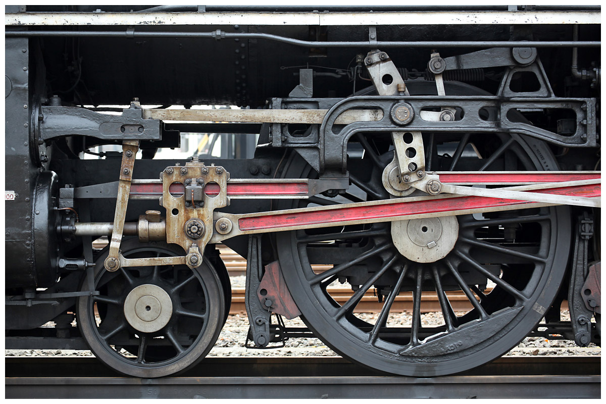 Kaede9633's tweet photo. 蒸気機関車の角度 (その2)
2010.11.17 梅小路
EOS 5Dmk2 EF24-105mm/f4L IS
#C551 https://t.co/OblMRloqNp