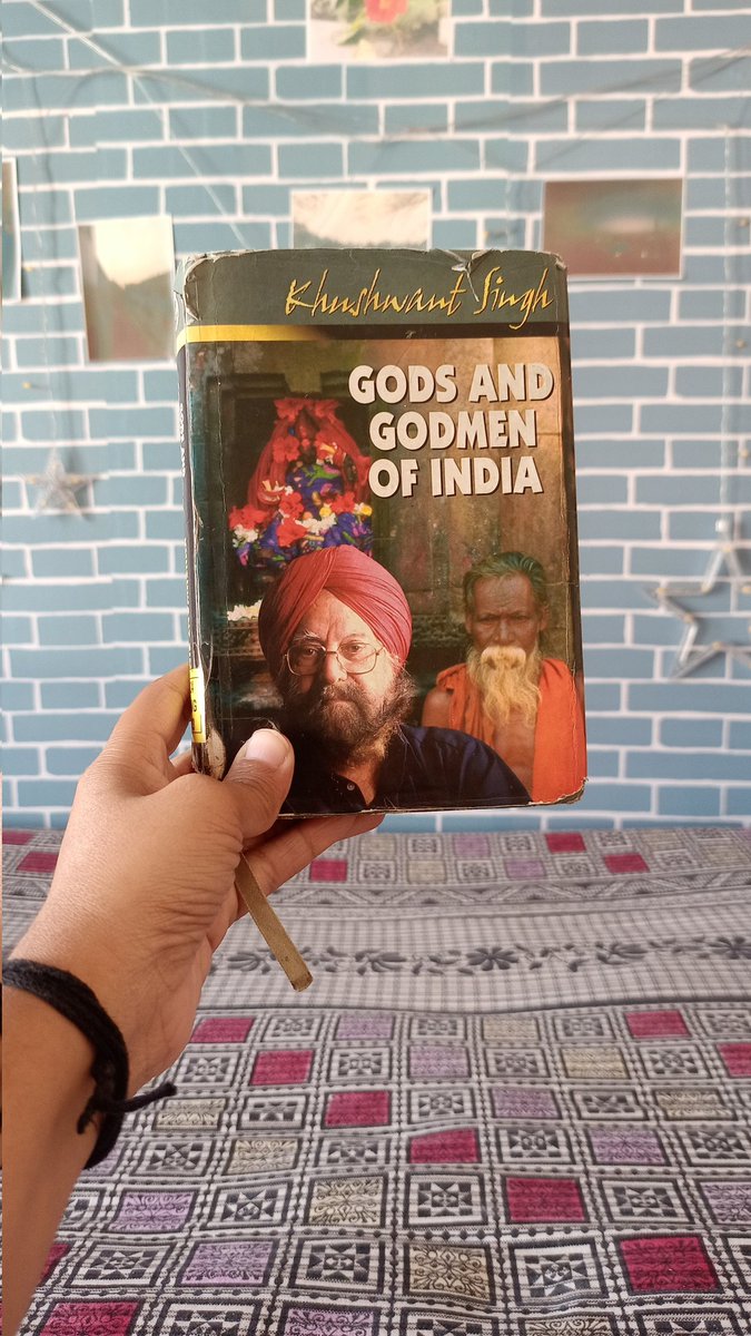 MudrikaSinghal's tweet photo. Being himself and agnostic, Khushwant Singh discusses about the various Godmen and Godwomen in India and his encounters with them. Some excerpts leave you in a state of thought while with some you might not relate to.

#FirstReadOf2023 📖 https://t.co/6koXRmXzbs