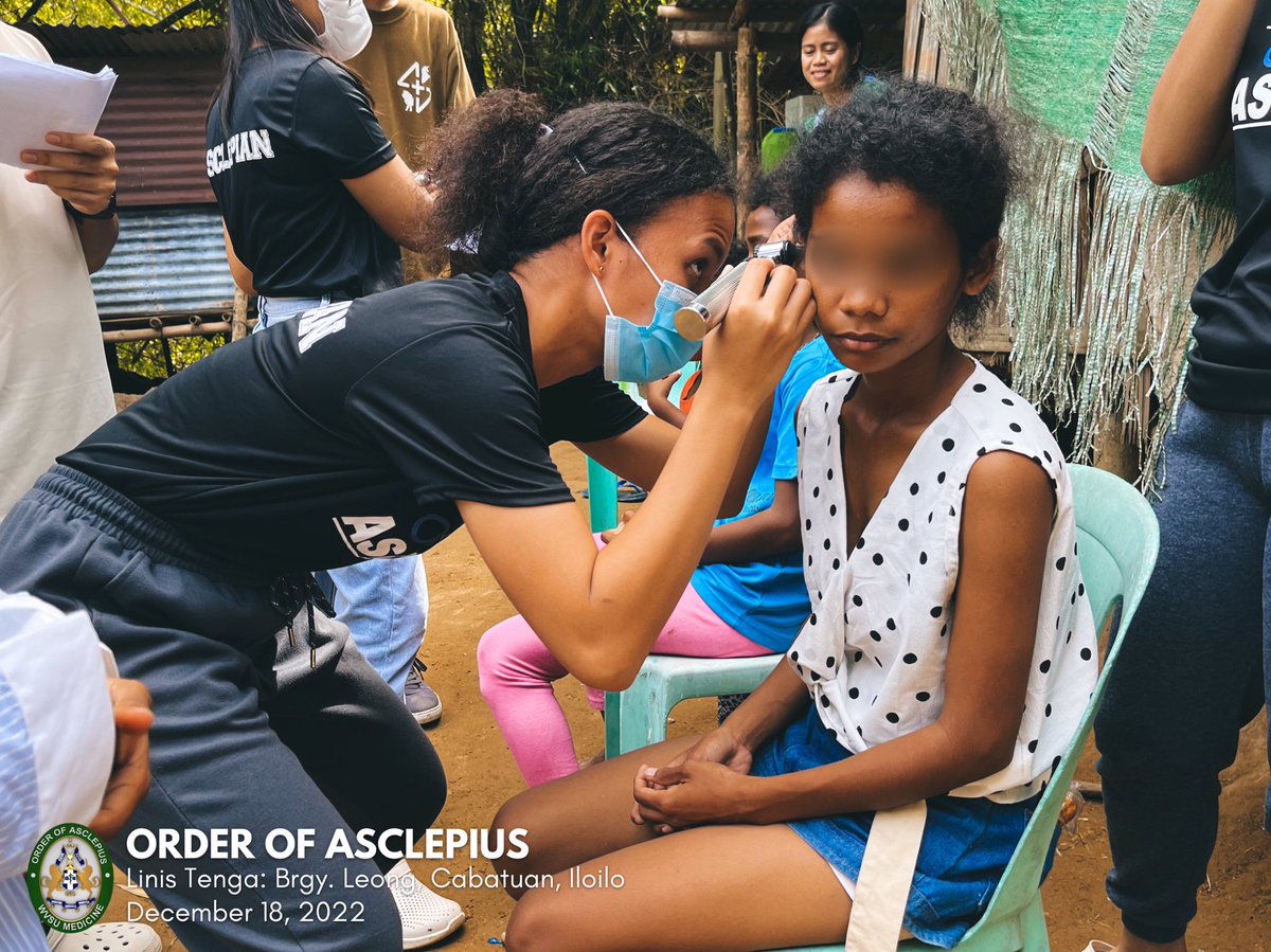 asclepians's tweet photo. [#OAServiaSeries: LINIS TENGA]

📍Brgy. Leong, Cabatuan, Iloilo
🗓 December 18, 2022

From the cities to the rural areas and GIDAs, the Order of Asclepius is unwavering and dedicated to extending and providing health care even in the simplest ways as medical students. https://t.co/coS5A4blR2