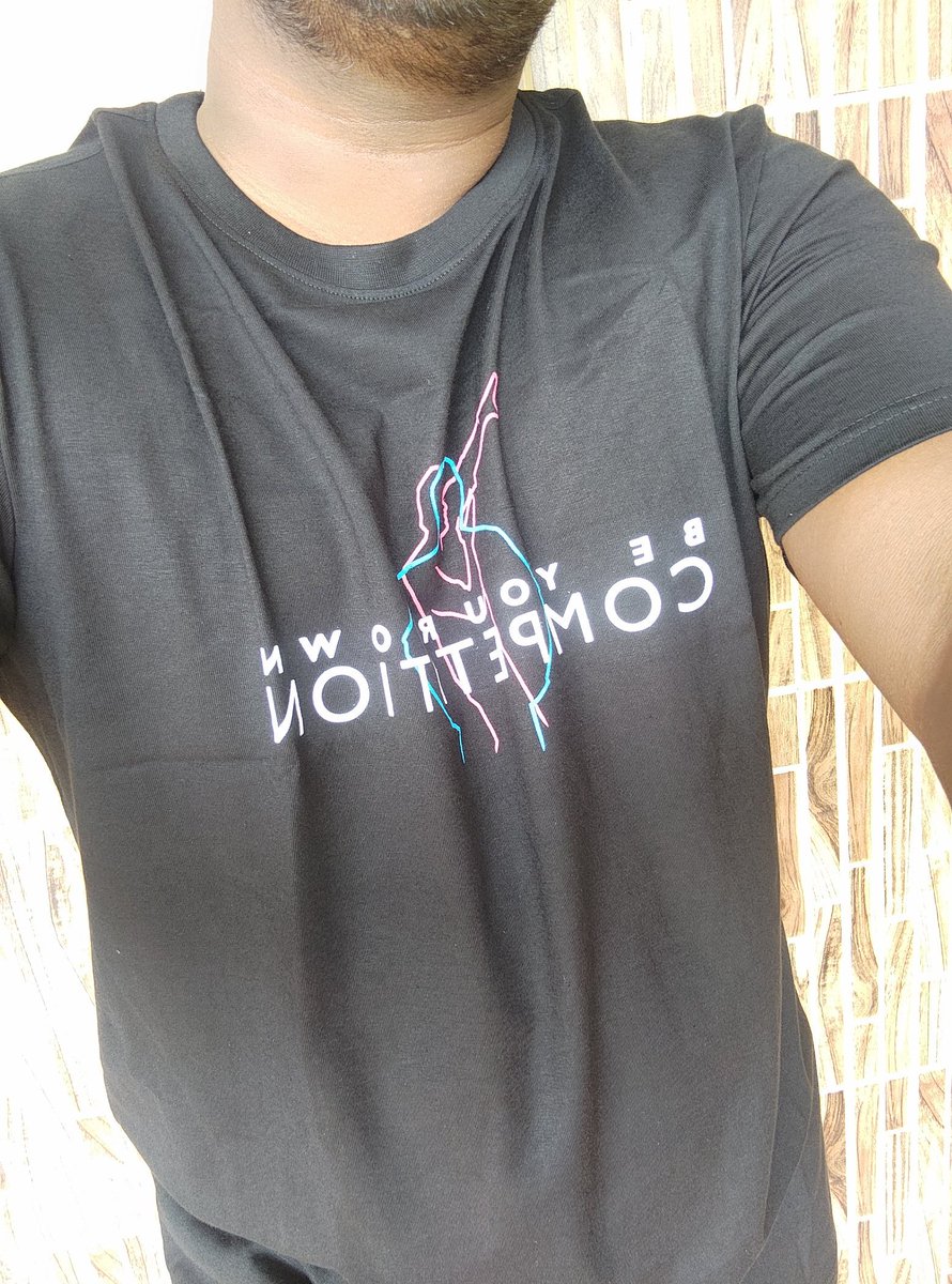 Great  job @itisprashanth bro.. 
The cloth quality is better than what I expect.
More comfortable.
Black ❤
#RoarMore Congratulations 🔥 
#Roarsouth