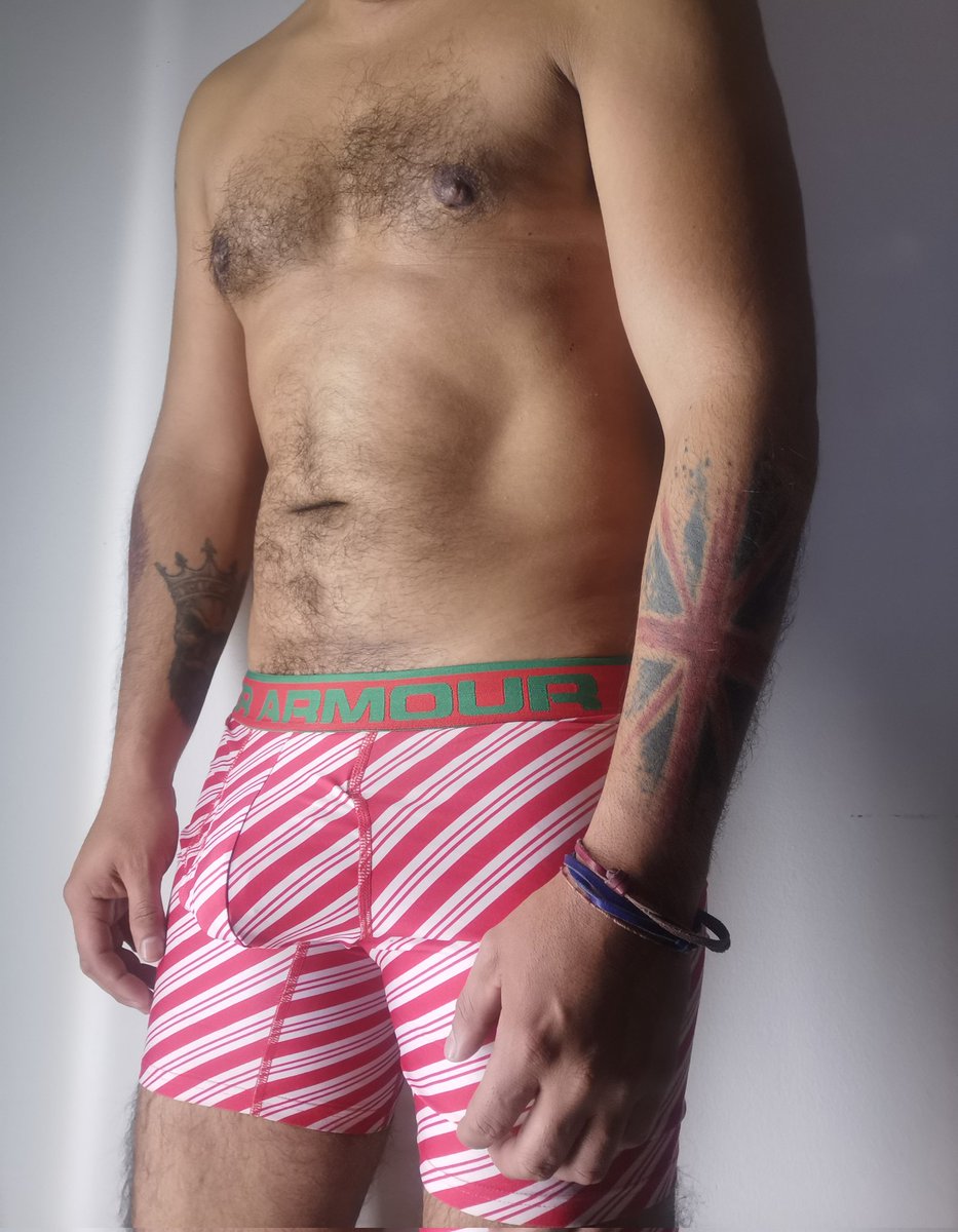 PeludoBarbon's tweet photo. Dominguito de #PornOffice
MORBOSOS!!! 
🏡👨🏻‍💻🔥🍆🥵😈

Cual foto 📸 les gusta más??

#MorboEntreHombres 👥 https://t.co/WDKbHpTlZm