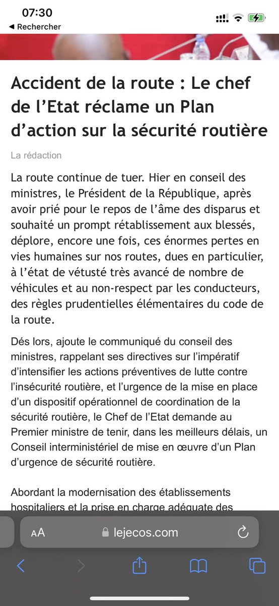 LansanaGagny's tweet photo. Conseil des ministres février 2017 
Conseil des ministres avril 2022
 Les effets d’annonces ne servent à rien si toute l’énergie pour traquer les jeunes de #PASTEF était déployée peut être qu’on aurait eu moins de dégâts sur les routes. #kebetu https://t.co/5AqSytyLAx