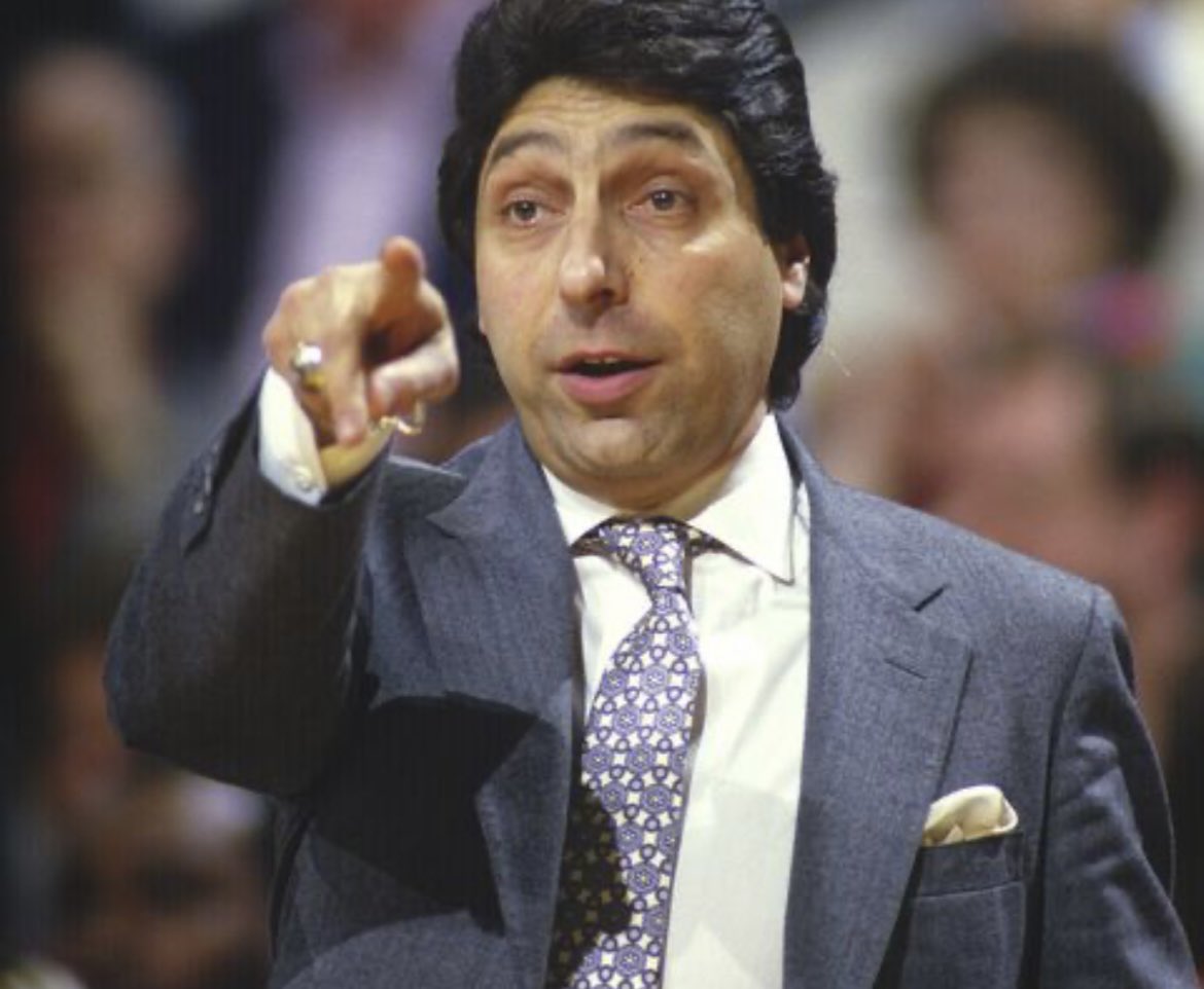 TweetsbyCoachP's tweet photo. “If you laugh, you think, and you cry, that’s a full day. That’s a heck of a day. You do that seven days a week, you’re going to have something special” 

– Jim Valvano https://t.co/D7Uwbikikt