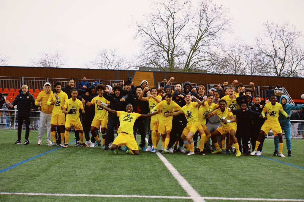 US_Orleans's tweet image. 🤩⚽️ Nos jeunes Orléanais qualifiés pour les 16èmes de Finale de Coupe #Gambardella !!

Nos U19 Nationaux s’imposent 1-0 face à l’EA Guingamp sur un but de Ugo Coelho ! ⚽️🐝

#TeamUSO 🟡🔴