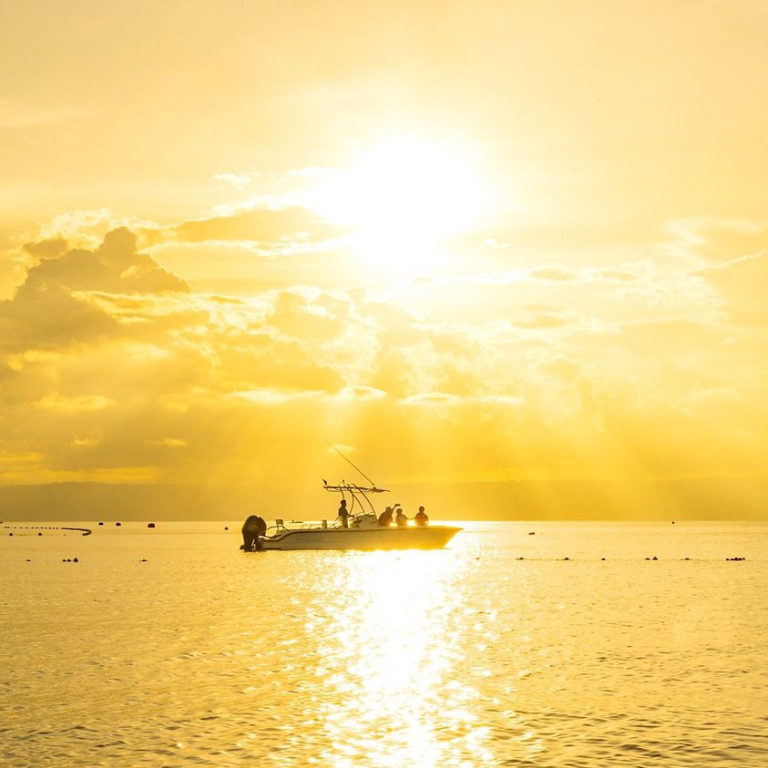 GoHotelsGo's tweet photo. 要多幸運才能遇上這樣的日出？ @薄荷島貝爾維度假村 (The Bellevue Resort Bohol)
官網: https://t.co/3MkW9QzCT0 https://t.co/eY5FVIJlPI