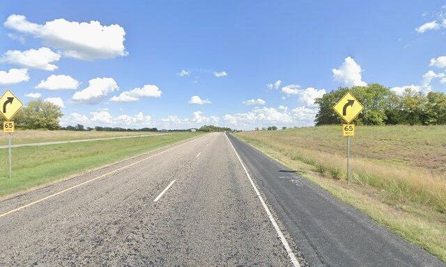 lost_journeys's tweet photo. I am around De Queen, United States now. https://t.co/7rMrPFkMH7 #lostjourneys https://t.co/mPaVyF9qMA