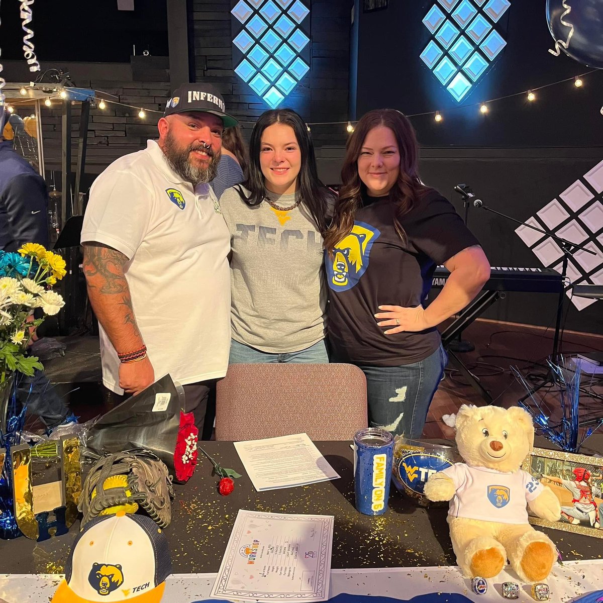 Congratulations to Rachel Gooch Class of 2023, she is officially a Golden Bear! We can’t wait 💙🐻💛