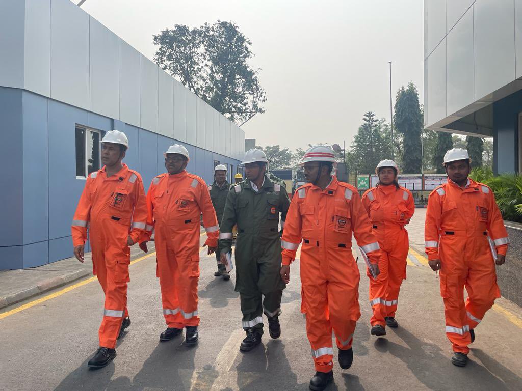 Visited Vashi Terminal and interacted with the team yesterday. Vashi Terminal is one of the most important links in ensuring uninterrupted energy supplies and around Mumbai. Credit goes to the team that is focussed and aligned with the company's goals.