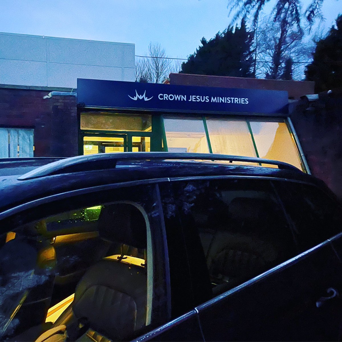 MitchBelfast's tweet photo. Early start at the office. Looking forward to two preaches today at two different churches in Offaly.
Prayers appreciated.
#WeChooseToGo #Evangelism https://t.co/8ksWa9YbaV