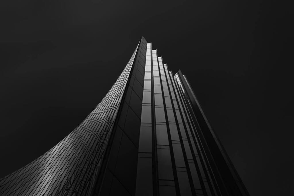 stevedayau's tweet photo. The Willis Building 
.
#thewillisbuilding #london #london_architecture #visitlondon #insta_london #modernarchitecture #fineart_architecture #ndmagazine #fineart #bnwminimalismmag #mindtheminimalism  #bnw_greatshots #bnw_experimentalism #bnw_captures #bla… https://t.co/ojHe4RExn8 https://t.co/xoV3KjP0ZG
