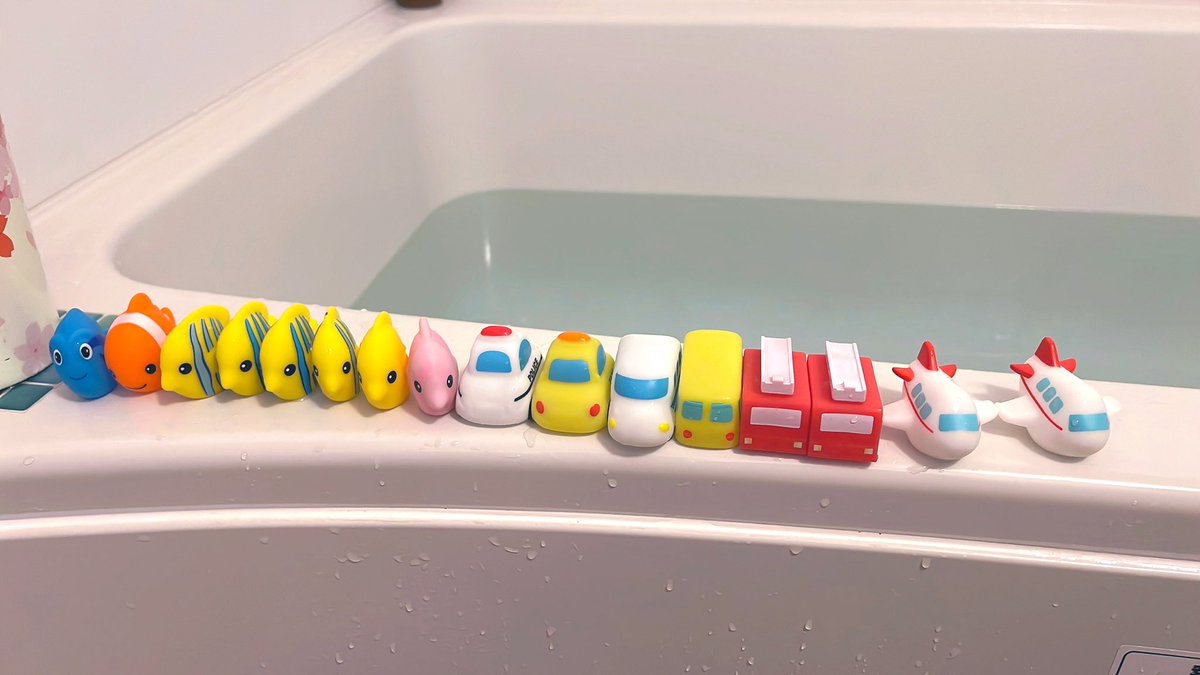 10円キャッチャーでお迎えした仲間達💸

#UFOキャッチャー