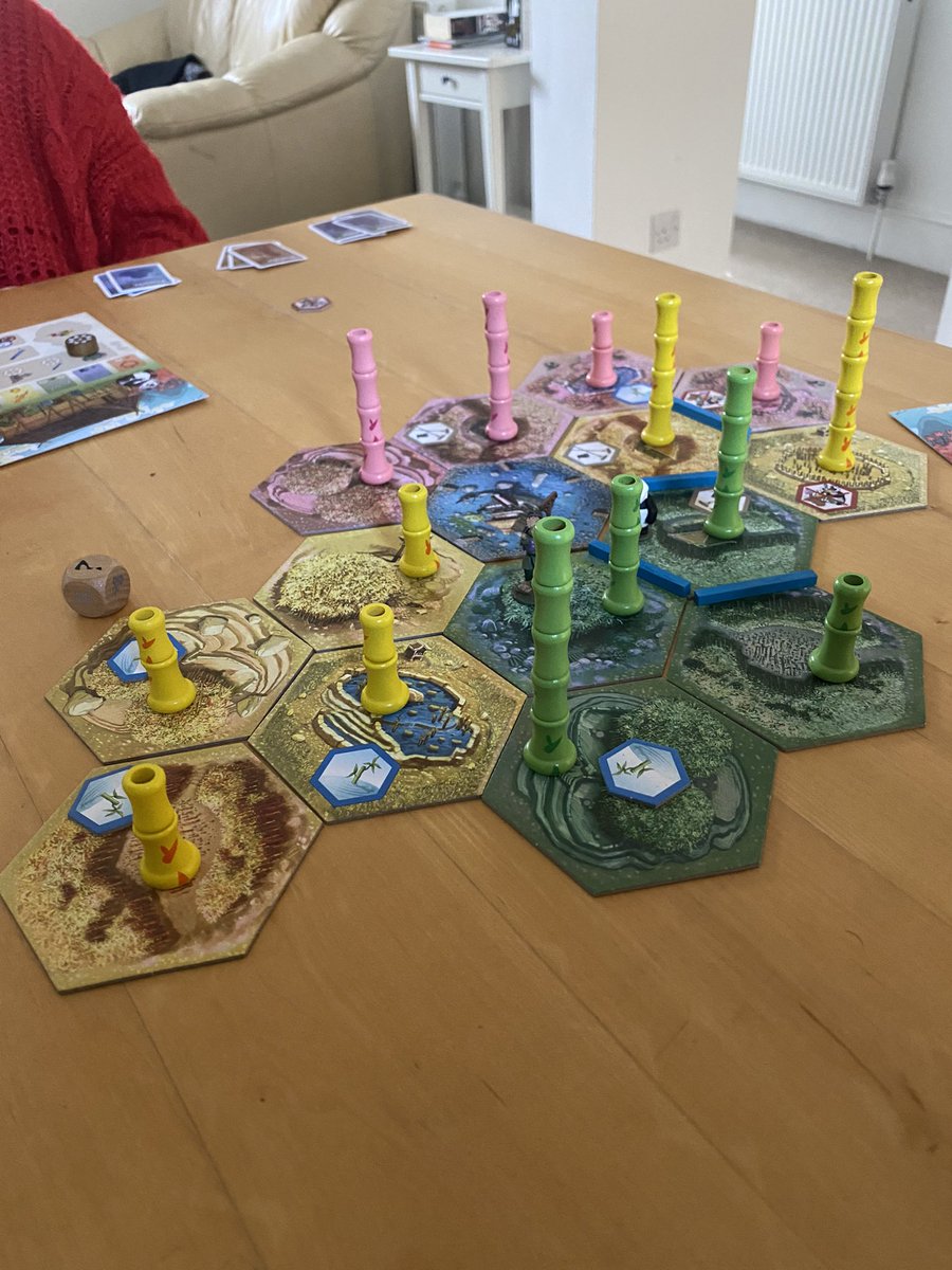 JohnoAvocado's tweet photo. Boardgame day yesterday! What a hoot 😄 https://t.co/rHSrRfO0NG