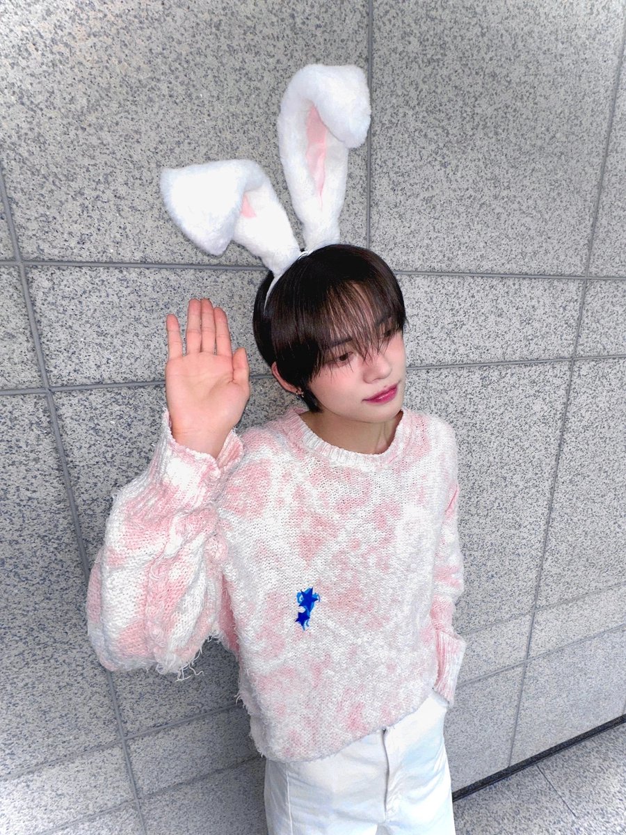sonkinuu's tweet photo. OH MY GOSH, HE IS SO CUTE😭😭😭😭 https://t.co/l1T7D51tEz