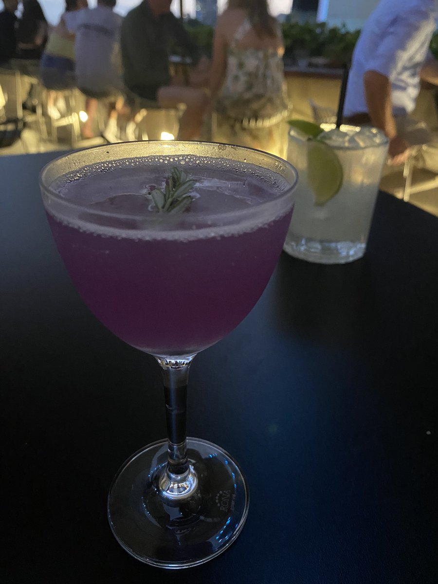 GiselleFwrites's tweet photo. Enjoying a gorgeous Vicks tail 🌸Brisbane in Bloom (pink gin, lime, cucumber and rosemary) and enjoying a balmy night in Brissie #cocktailbar https://t.co/T7OKbUtt06