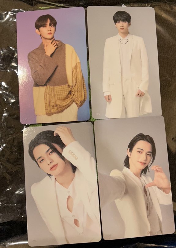 INI  INI_BREAK_THE_CODEトレカ交換
【譲】田島 許 松田
【求】佐野
ffさんで誰かいましたらぜひ〜♡

 #INI交換 #INI_BREAK_THE_CODE  #INI求  #INI_Awakening  #INI  #INIグッズ  #INIアリーナツアー  #佐野雄大