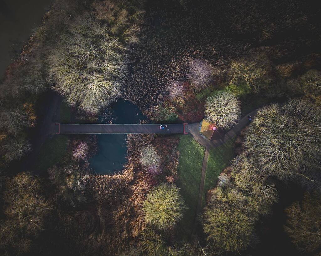 Textures and colours II

#scenesfrommk #miltonkeynes #trees #lakeside #waterside #treetops #wintertrees #noleaves #winterdrone #dronephotography #dji #balance #dronepic #hdr #fever_hdr #hidden #dronepic #dji #djımini3pro #dronenature #landscape #landscap… instagr.am/p/CnJiHbPsJ3t/