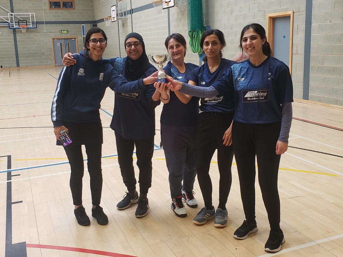 horspathcricket's tweet photo. 📣📣 HISTORY MAKERS 📣📣

Our first ever piece of silverware for our ladies section as they are crowned the @Oxoncb Indoor Division 2 Womens Champions! Well done to everyone that represented the side throughout the competition! 

#UpThePath https://t.co/UB7UwZ4Jvy