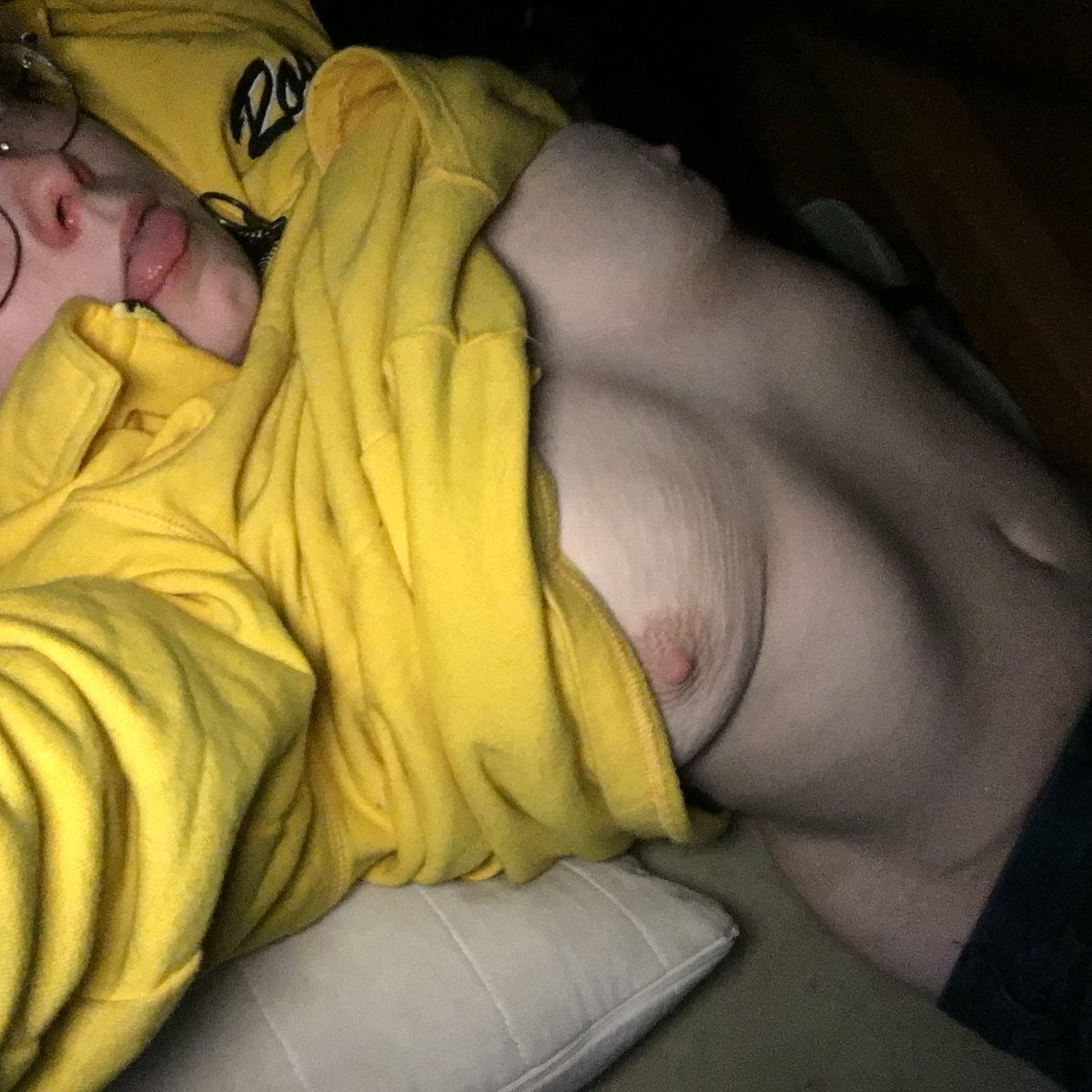 MCSadiez's tweet photo. god I’m so fucking horny right now ughhh... the only thing on my mind right now is how much I want to become the perfect bimbo fuckhole~
nghh I want ridiculously and physically impossible HUGE JIGGLY WHORE TITS and the dirtiest fat filthy JIZZ SOAKED CUNT ~ https://t.co/7NqOVi9XOl