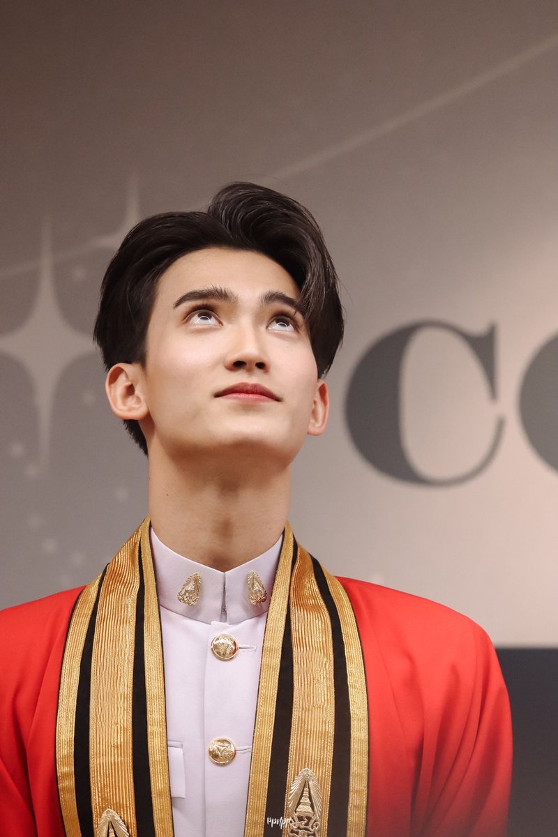 ppnpp_'s tweet image. แม้ววววววววว 🐱
#FirstfhGraduationDay