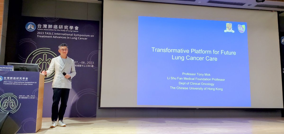 HHorinouchi's tweet photo. @TonyMok9 delivered a wraping up talk about transformative platform for future lung cancer care. Plenty of cutting-edge ingredients in oncology which potentially transform lung cancer treatment landscape. ADC, PROTACS, Gene therapy, Cancer vaccine, and CAR-T. #LCSM #TASLC https://t.co/FYN4UgOBRw