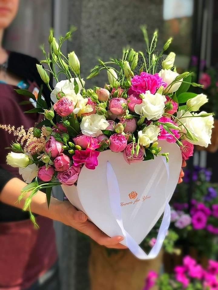 CClementa's tweet image. Umple întregul spațiu al vieții tale numai cu fapte bune,astfel încât nici un rău să nu existe!
O zi de Duminica binecuvântată!