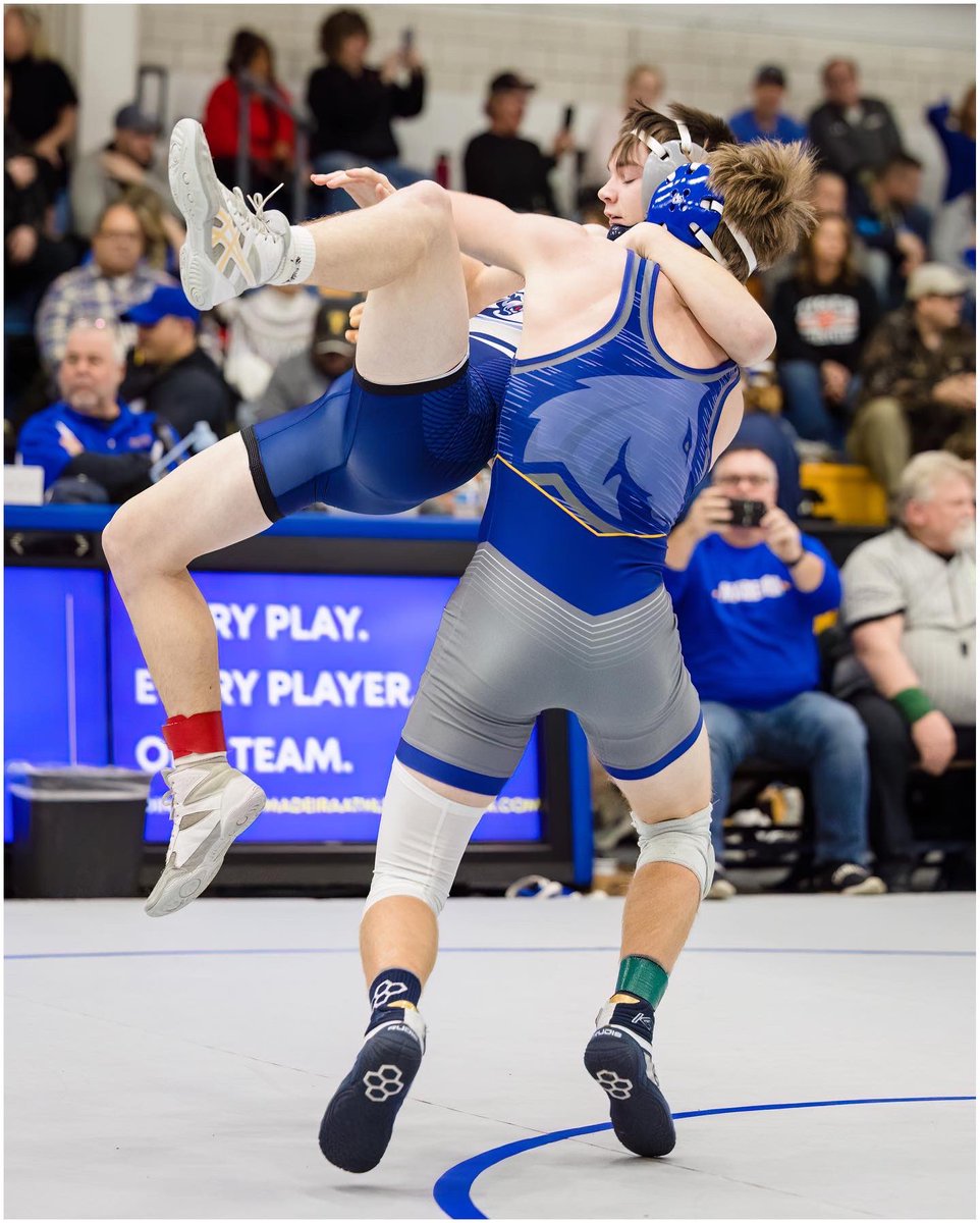 7. #canonr6ii #photography #wrestling