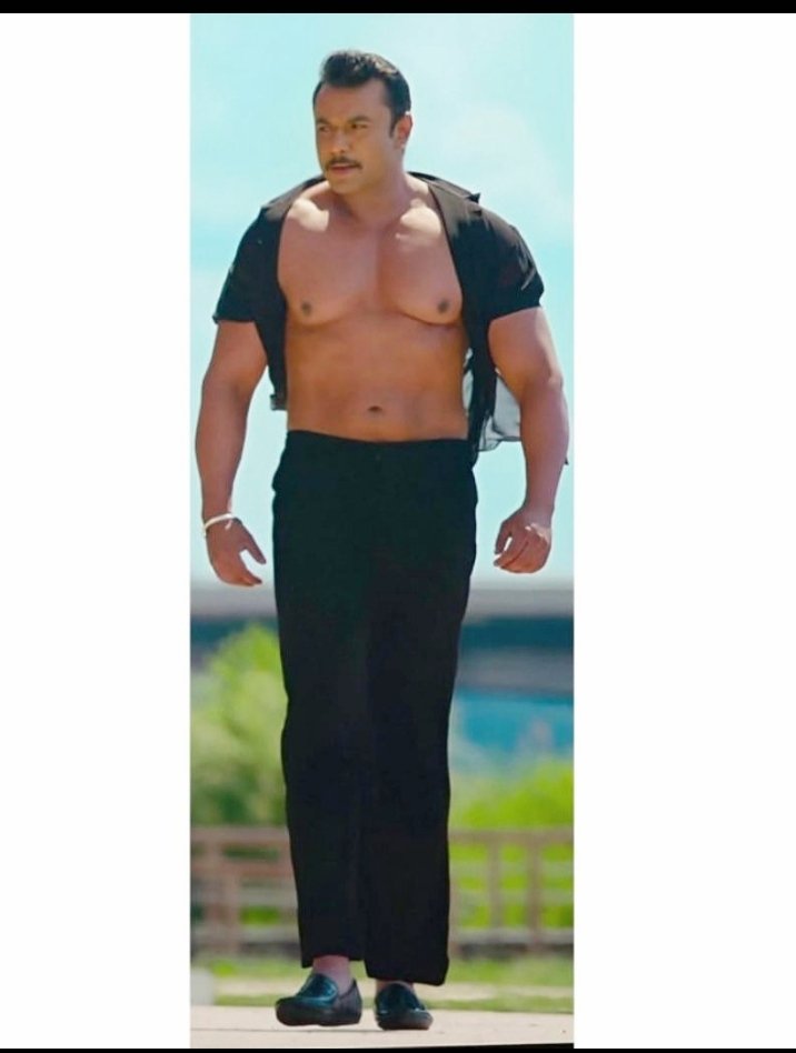 ManiKan24007756's tweet photo. 😎🥵#look killer 😍#sandalwaood #box #officeE sultan 💪#Kranti binning 😈#alert all reacord 😼#sultan it's back #KrantiRevolutionFromJan26
#festival #on the way
#true #Dboss soldier 🤙🏻
Heart it's #mom #life it's #dboss https://t.co/ZQvs3DZGVR