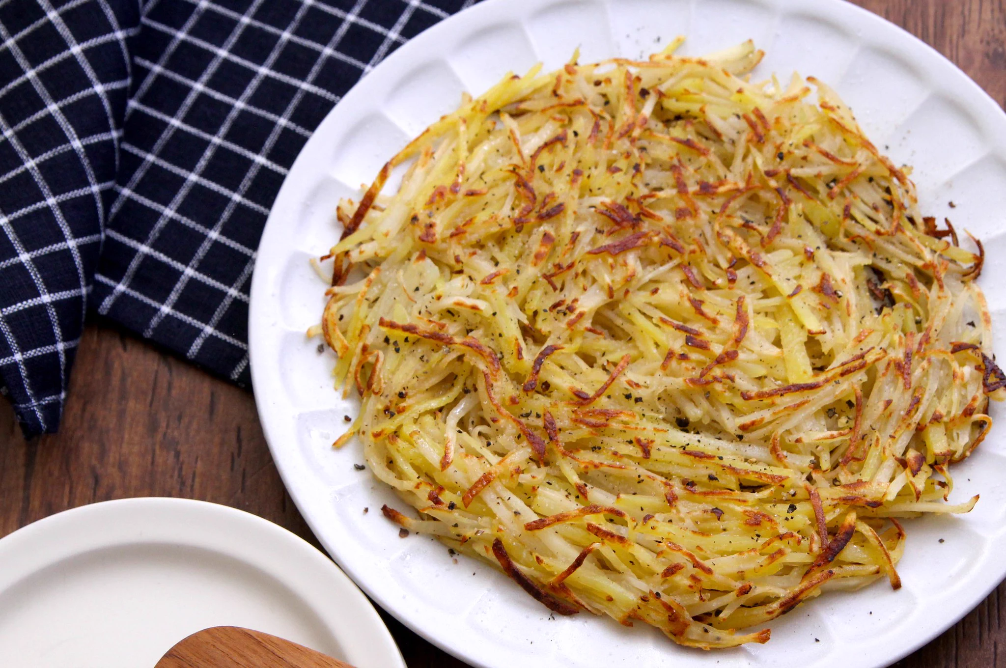 じゃがいも3個がすぐなくなっちゃう？！やみつきの味という「ガレット」のレシピ！