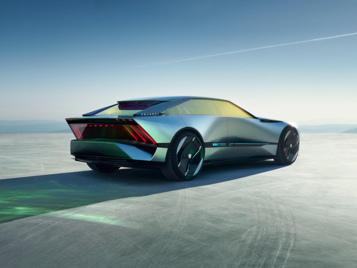 PeugeotTurkiye's tweet photo. Geleceğimize göz kırpan yeni ve çekici bir tasarım dili. #PeugeotInceptionConcept #FelineForwardDesign https://t.co/BzbiqJmmMG