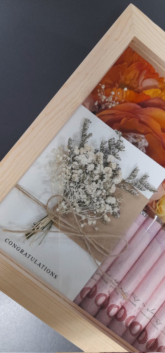 don220222's tweet image. ขอแสดงความยินดีกับน้องเฟริสท์กับความสำเร็จอีกก้าว ขอให้น้องประสบความสำเร็จในทุกๆด้านอย่างที่ตั้งใจไว้ จะคอยซัพพอร์ตอยู่ตรงนี้เสมอ🧡
#FirstfhGraduationDay
#First_Chalongrat #รักแรกของเฟริสท์