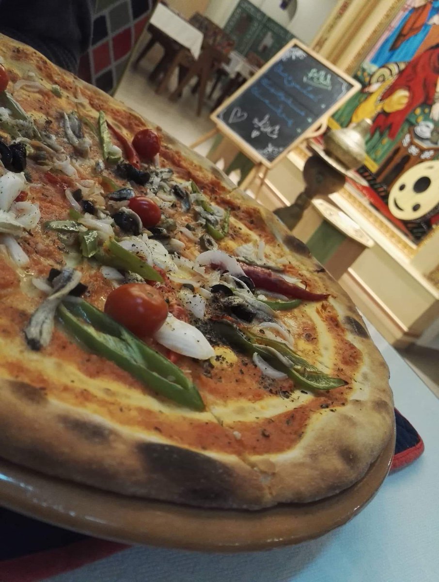 foufa_mtk's tweet photo. 🍕🍰 https://t.co/Uijf8nAY3d