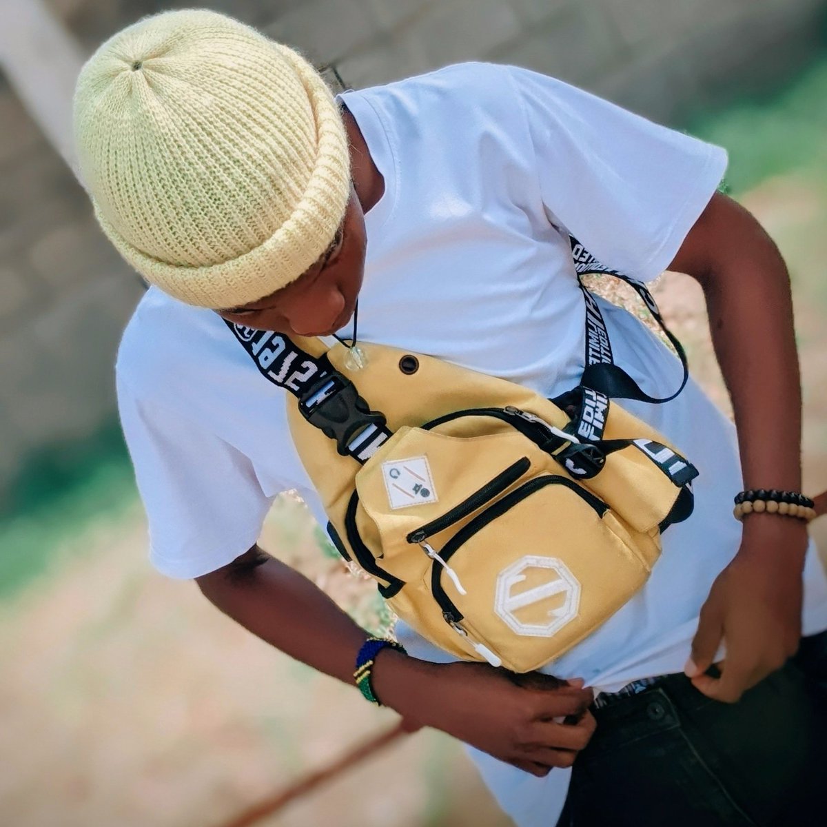 Pol beast tweet media