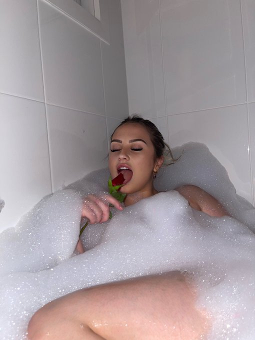 @TheDistinguis10  I wanna suck the cum out of your hard cock 💦 #cum #bath #lickmyfeet #success #sa #blonde<a class="tags" target="_blank" title="On Twitter" href="/?out=eyJ0eXAiOiJKV1QiLCJhbGciOiJIUzUxMiJ9.eyJpYXQiOjE3MjUwOTMzNTIsImlzcyI6InR3cG9ybnN0YXJzLmNvbSIsIm5iZiI6MTcyNTA5MzM1MiwiZXhwIjoxNzU2NjI5MzUyLCJyZWRpcmVjdF91cmwiOiJodHRwczovL3R3aXR0ZXIuY29tL1RoZURpc3Rpbmd1aXMxMCJ9.mbflZRyujpql9JsMl4pGUDqVK4r0Mlc4pbRW9Rohb2wlRRaNs0uBF_vh2FTABshA5UNoht-q0mDxItNAE_PMCA">@TheDistinguis10</a><a href="/tag/blonde"class="tags"><span>#blonde</span></a><a href="/tag/success"class="tags"><span>#success</span></a><a href="/tag/horny"class="tags"><span>#horny</span></a><a href="/tag/bath"class="tags"><span>#bath</span></a><a href="/tag/sa"class="tags"><span>#sa</span></a><a href="/tag/cum"class="tags"><span>#cum</span></a><a href="/tag/lickm"class="tags"><span>#lickm</span></a>