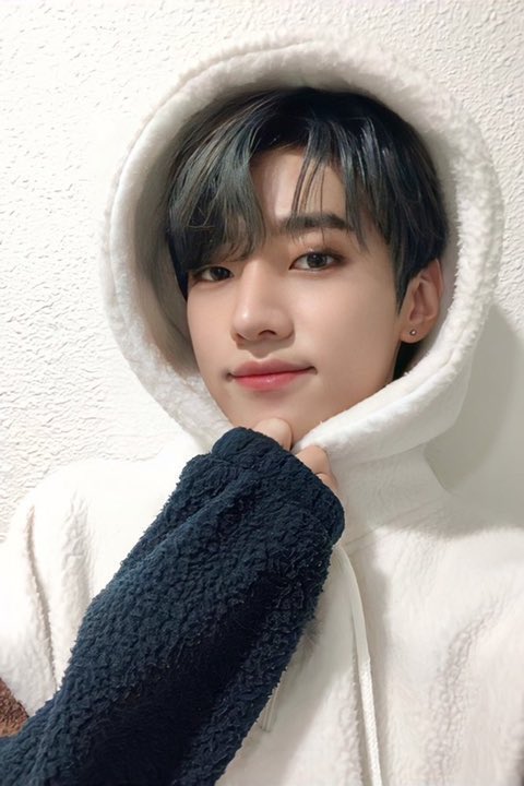 m11nky's tweet photo. 이때다 이때 https://t.co/vSH9OH5oaD